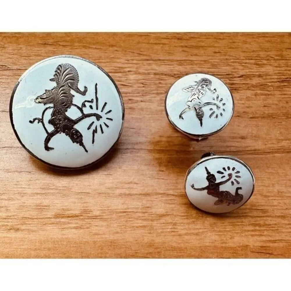 SIAM Demi-Parure Sterling Silver White Enamel Niello Dancer Brooch‎ & Earrings
